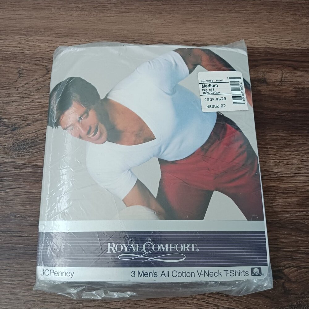 3 Pack Vintage JCPenney Royal Comfort Men's Size M Medium T-Shirts‎ White V Neck